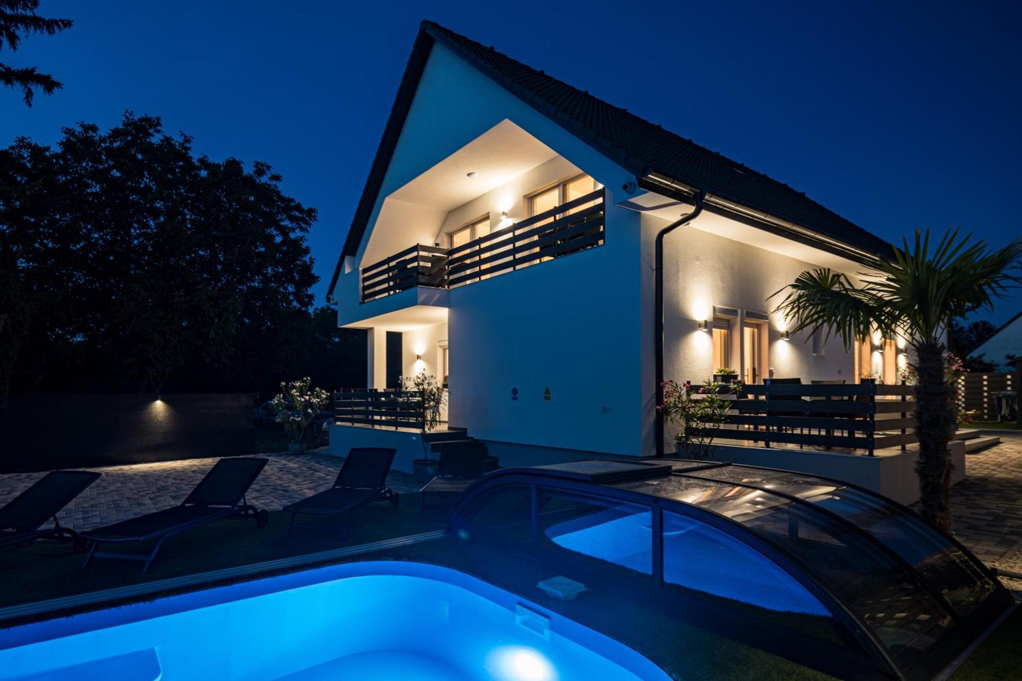 Balatonic Lime Apartmanhaz Siófok Exteriör bild