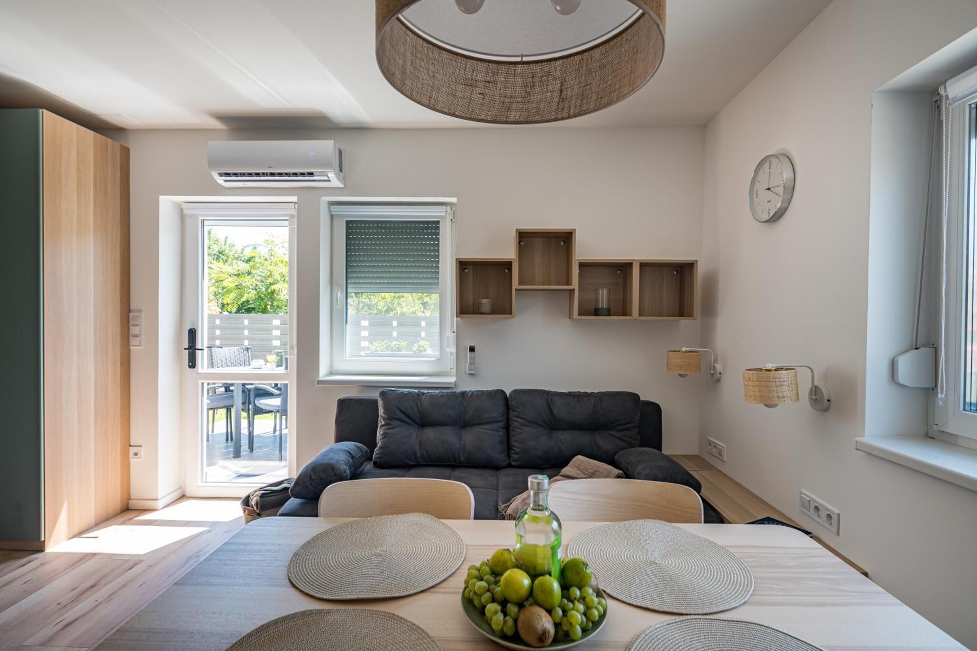 Balatonic Lime Apartmanhaz Siófok Exteriör bild