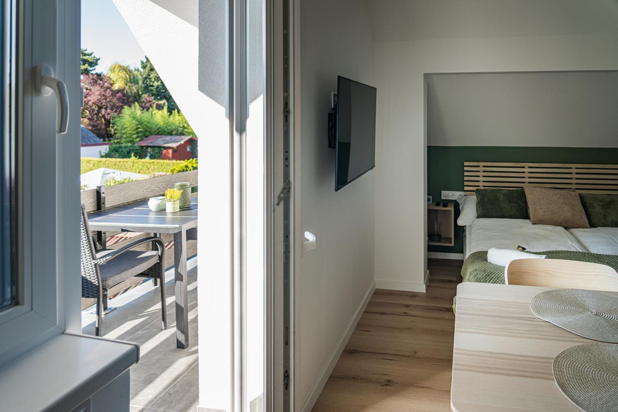 Balatonic Lime Apartmanhaz Siófok Exteriör bild