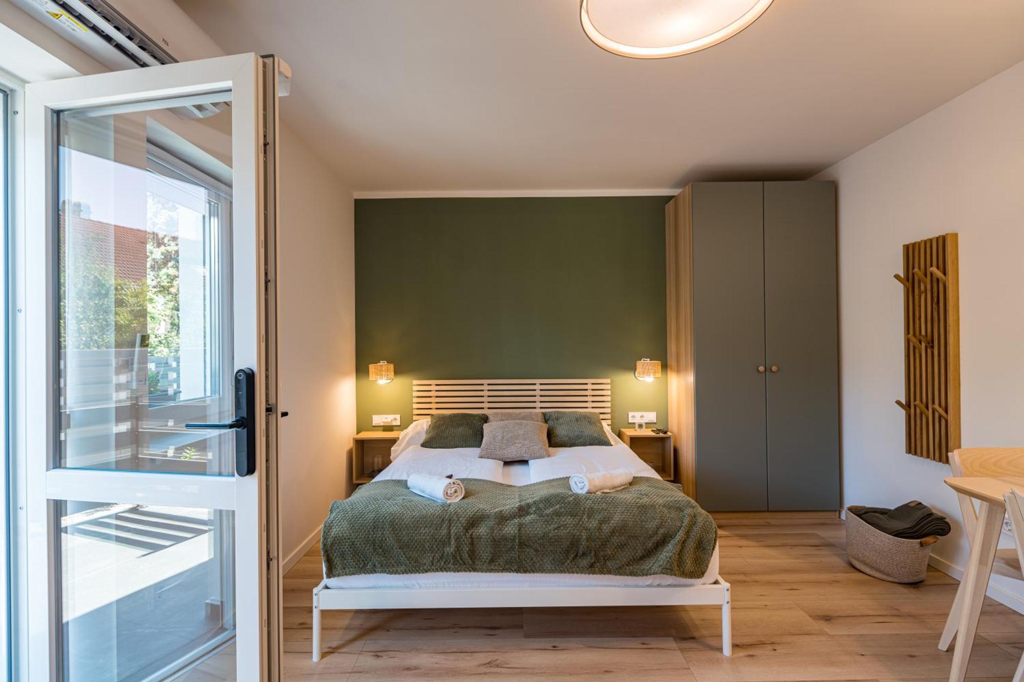 Balatonic Lime Apartmanhaz Siófok Exteriör bild